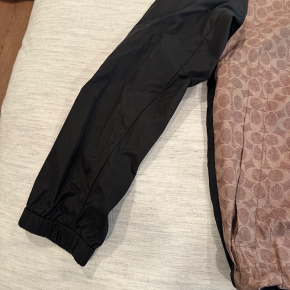 Coach, windbreaker, jacket, size medium - Picture 6 of 11